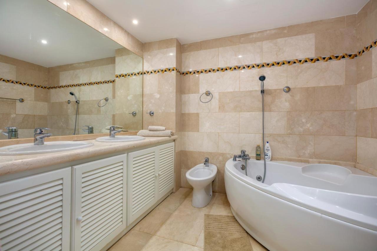 Appartement Stunning 2 Bedroom Magna Rdr259 *